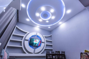 Diamond Lux Apartment - 5 rooms, 2 bathrooms